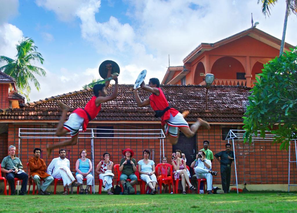The River Retreat Heritage Ayurvedic Resort Shoranur Eksteriør billede