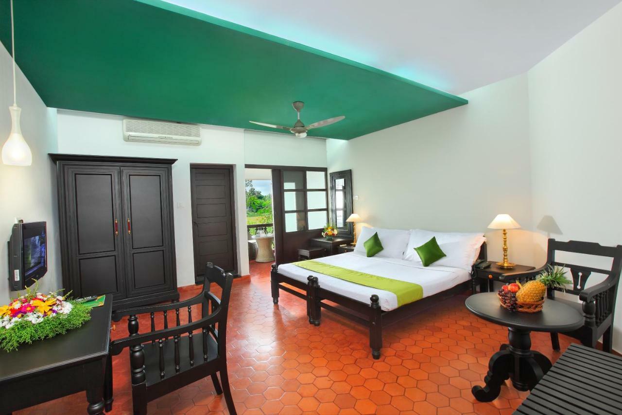 The River Retreat Heritage Ayurvedic Resort Shoranur Eksteriør billede